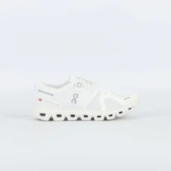 Cloud 6 'Vine | White'