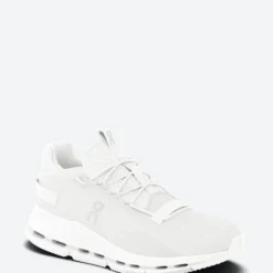 Alternative view of Cloudnova 'All White'